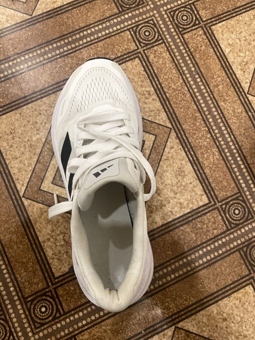 Кроссовки адидас оригинал