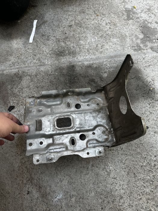 Lacetti gentra akkumlyator podstavkasi