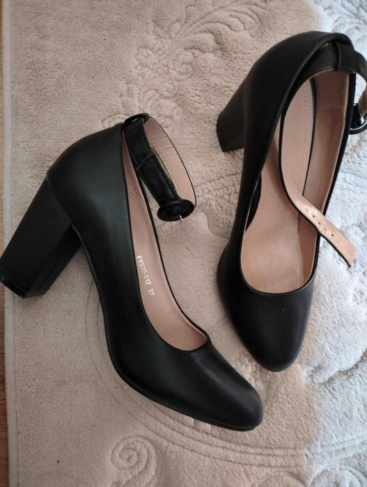 Черни кожени обувки - класик - 37 №