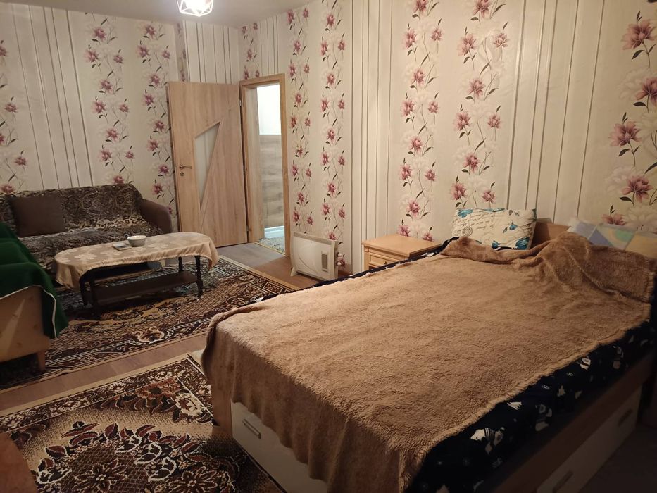 Дава се под наем Едностаен апартамент в Перник, Изток - 48 кв.м за 289.17 € - Снимка #3