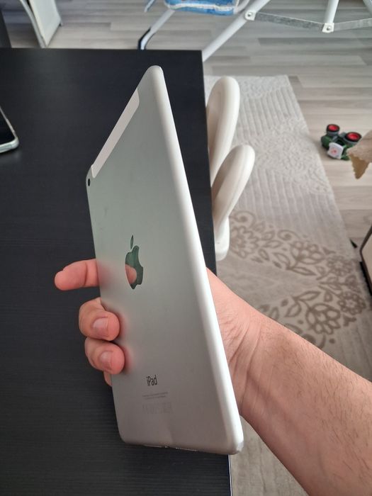 Ipad mini 4 silver 64 gb