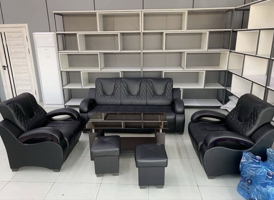 Ofis Uchun Divan Kreslo Parta Mebellar sotiladi
