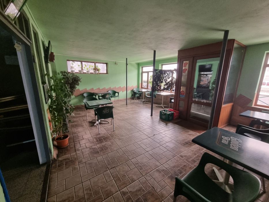 Spatiu/spatii de inchiriat