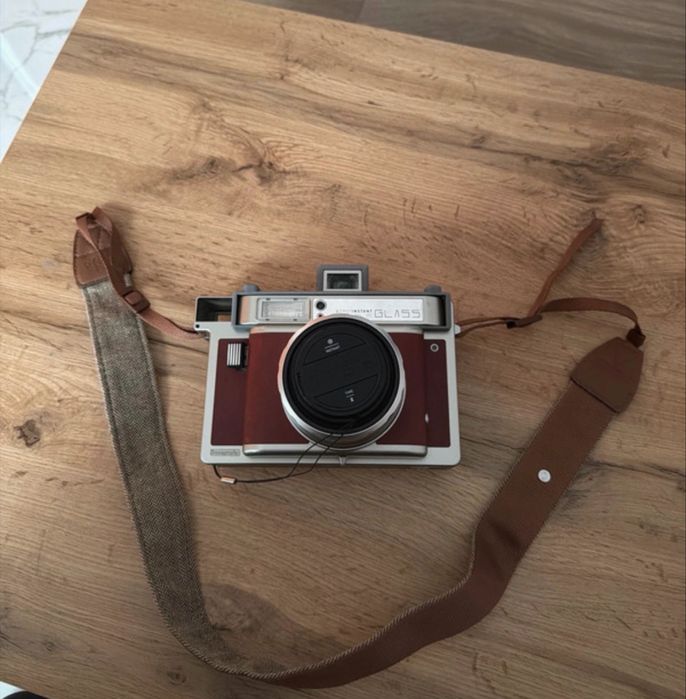 Lomo Instant Wide Glass