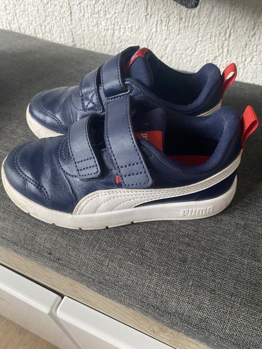 Adidasi si ghete baieti