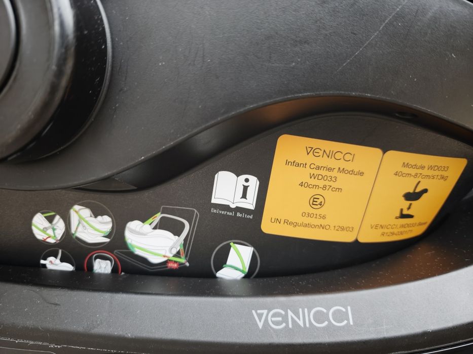 Детско столче Venicci с база