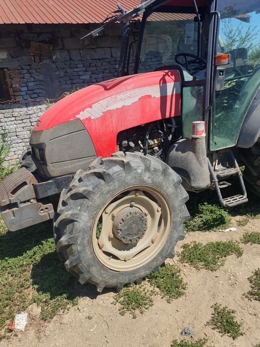 Vând tractor MC Kormik de 85 cp