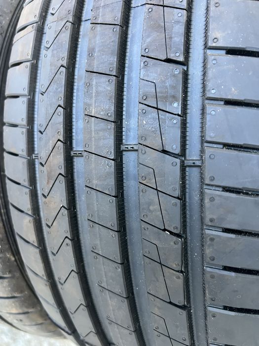 Anvelope 235 45 17 Hankook dot 2023