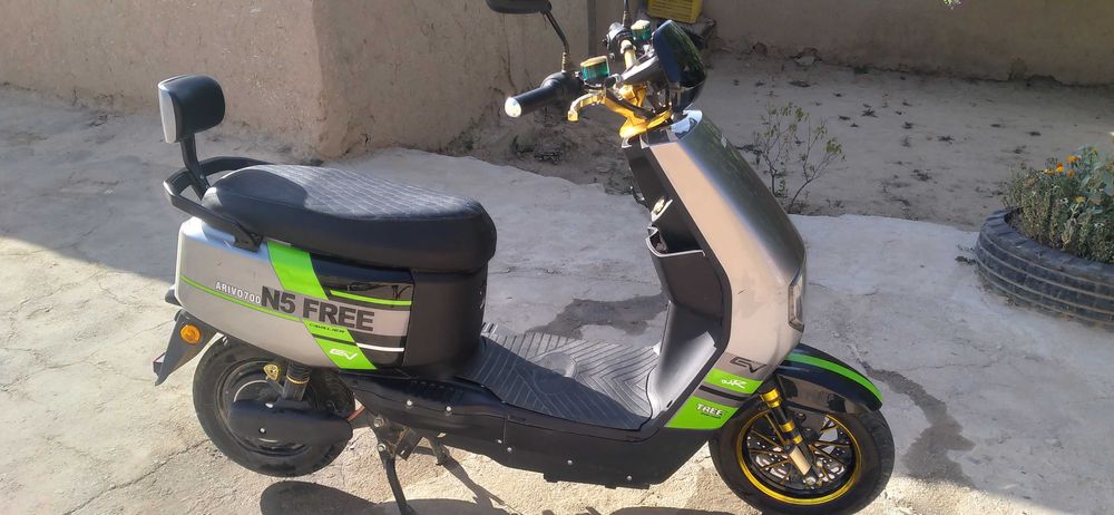 Skutter arivo70 N5Free