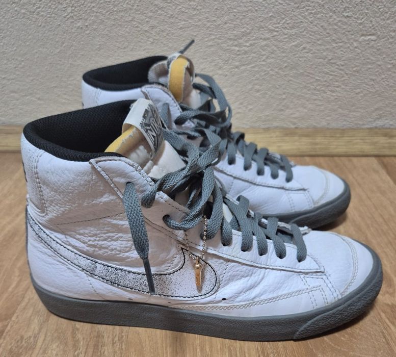 Nike Blazer Mid 77