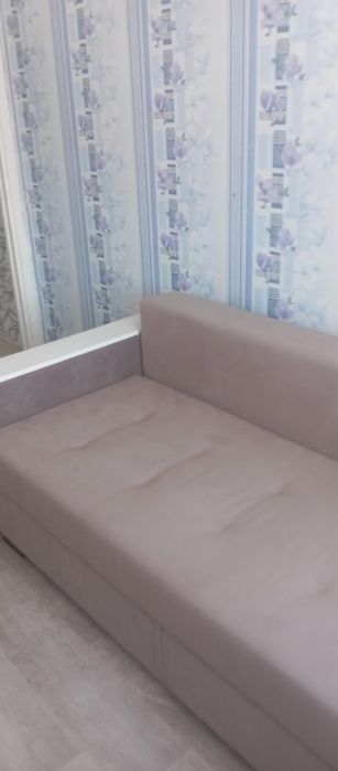 Сдам четырех комнатную квартиру.