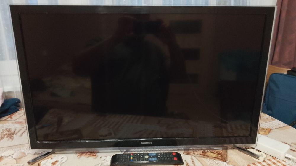 Телевизор Samsung 32' Smart