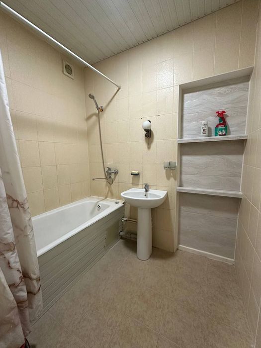 Юнусабад 12 - 2/4/4     62м²