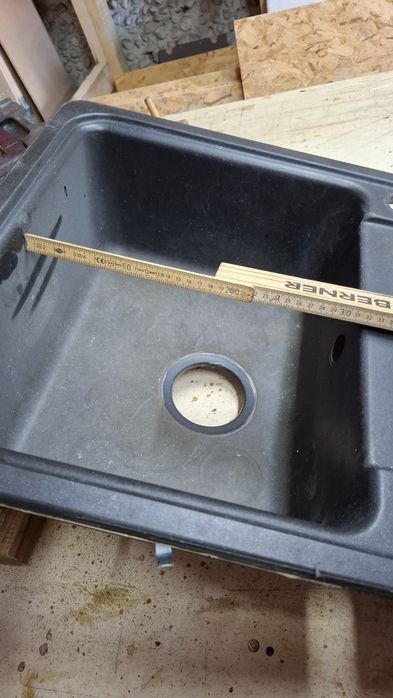 Мивка за кухня с кран