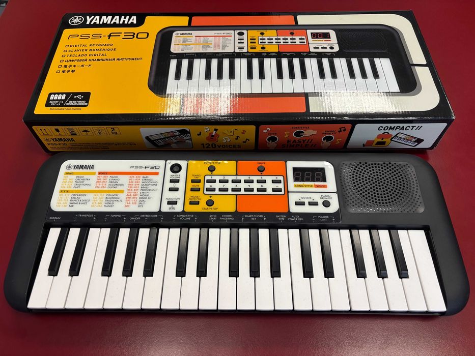 Продавам Yamaha PSS - F30
