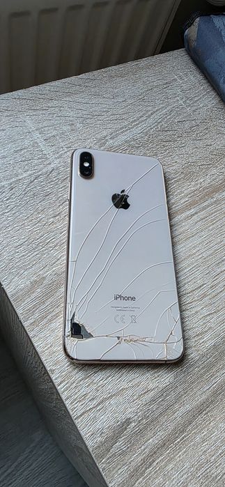Vand IPhone XS max pt piese