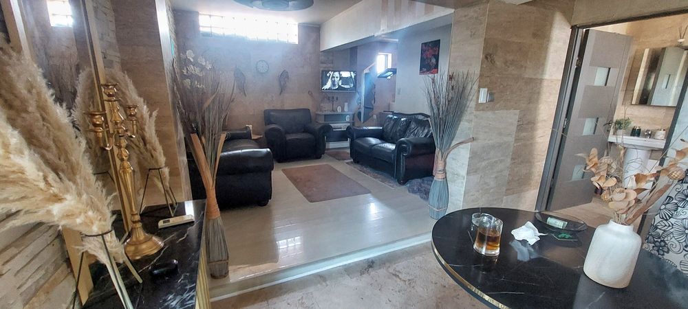 Inchiriez apartament