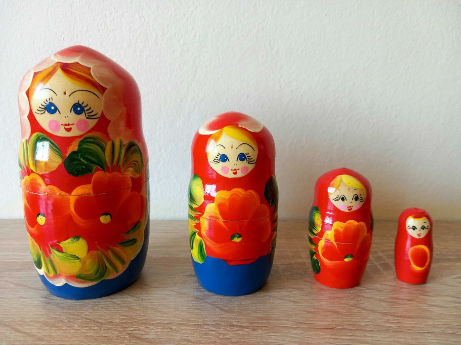 Оригинални руски матрьошки