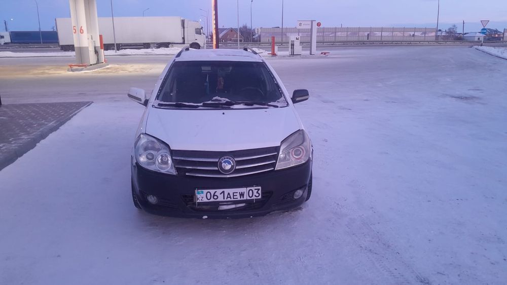 Продам авто Джелли МК кросс2012г