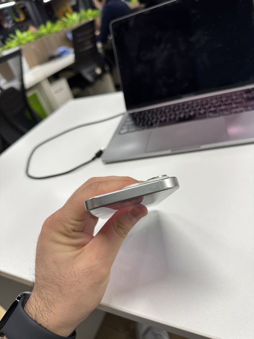 Iphone 15 PRO 512gb в отличном состоянии