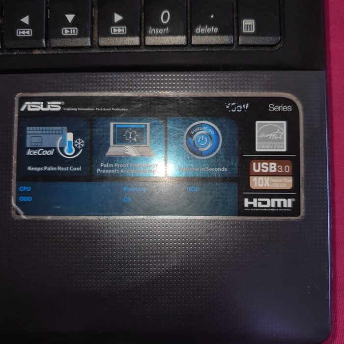 Vand Laptop ASUS