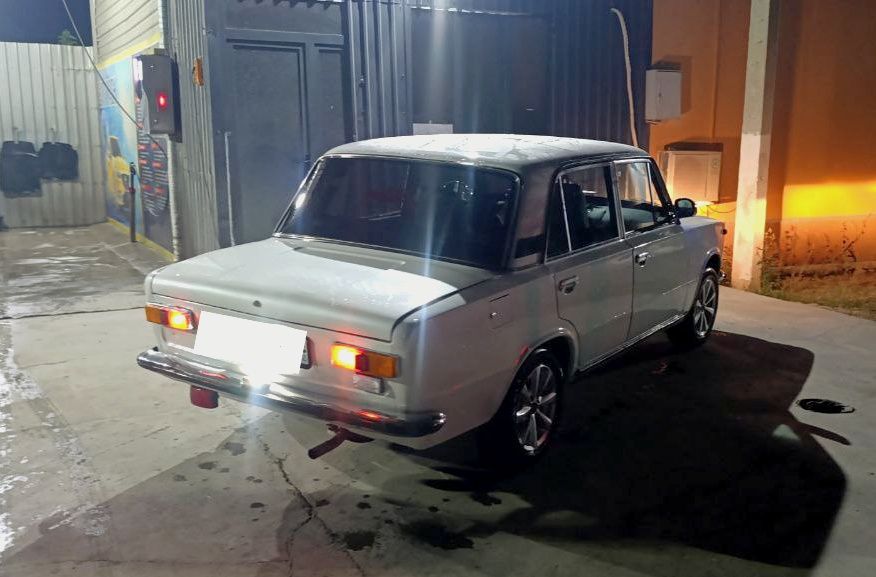 Vaz 21011 yaxshi xolatda.