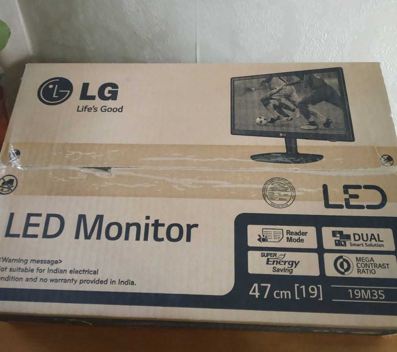 Продаю монитор LG 19
