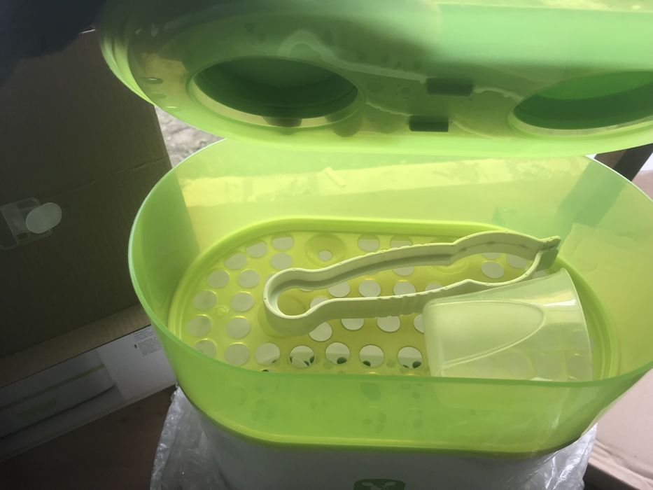 Електрически парен стерилизатор 3в1 като нов