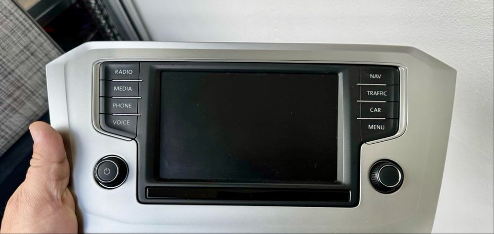Display navigatie originală touch VW Passat B8/Golf 7/ stare perfecta
