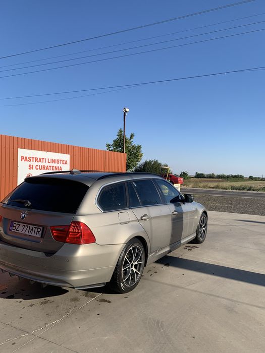 Vand bmw 318 d ( e91 fl) 2011