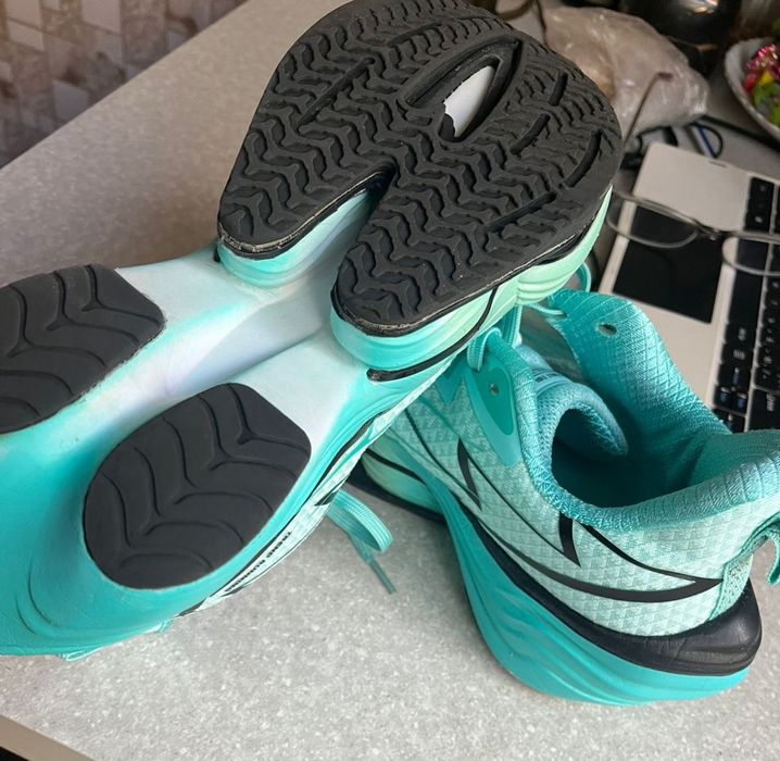 Кроссовки мужские