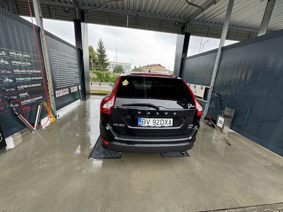 VOLVO XC60 2012 — imagine 2