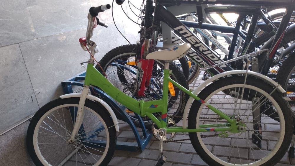 Велосипед не скоростной