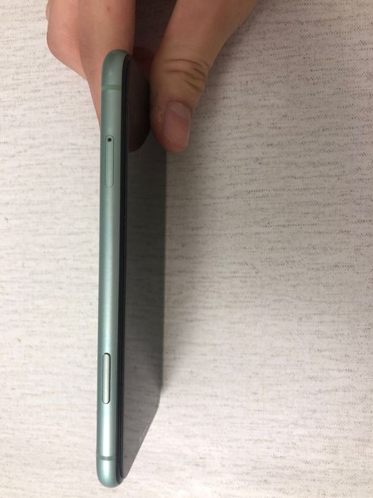 Iphone 11 (128гб) в отличном состоянии