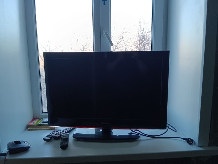 Продам телевизоры  LG  и Hisense и Haier