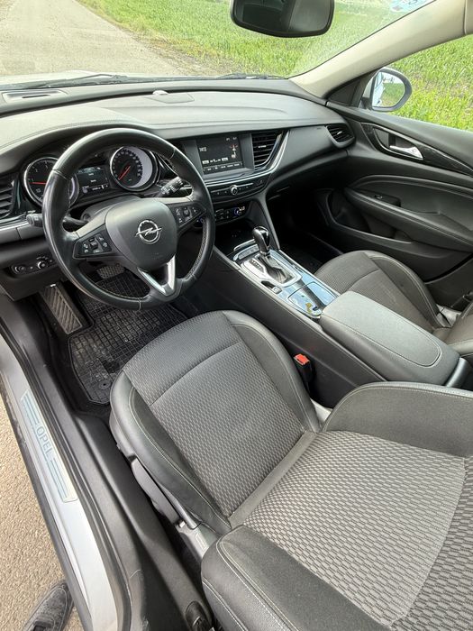 Opel insignia 2018 2.0 diesel automat 170 cai RAR efectuat