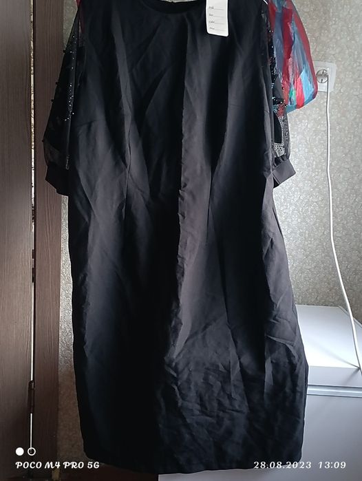 Продам новые платья,с этикеткой!