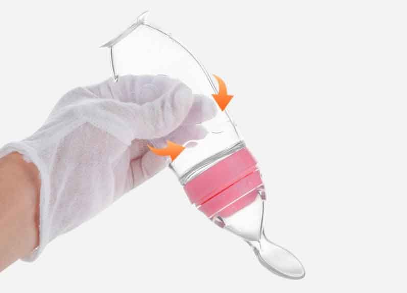 Lingurita de silicon cu rezervor 120 ml copii