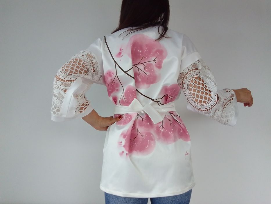 Ръчно рисувани дамски кимона