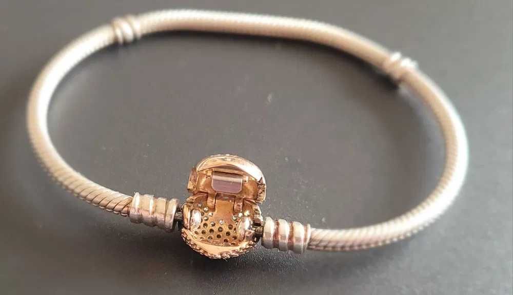 Оригинална Гривна Pandora