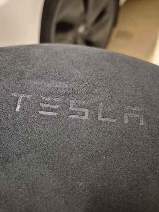 Волан Tesla от велур