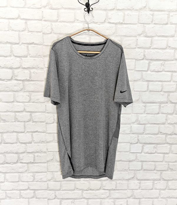 NIKE Оригинална мъжка тениска за тичане / фитнес размер L