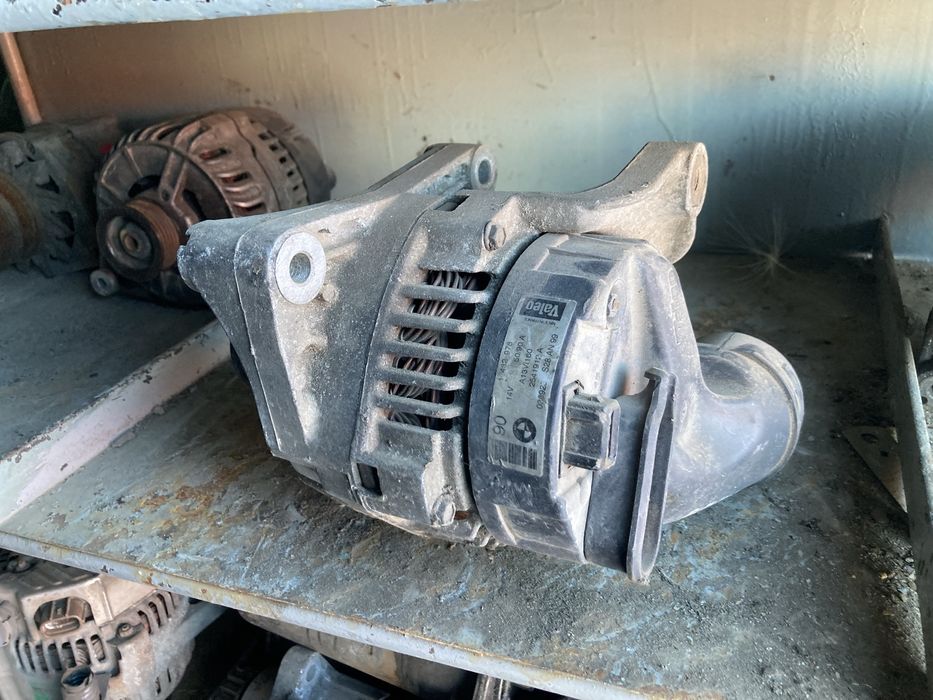 Генератор БМВ M52 M54B30 / BMW M52 M54B30