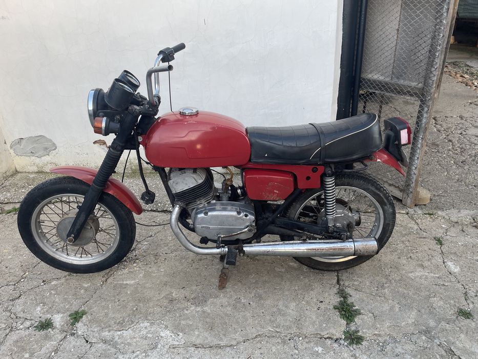 Продавам   ЧЗ 350  6 В