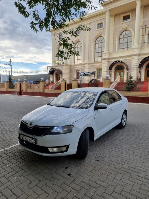 Шкода рапид 2014 газ бенз