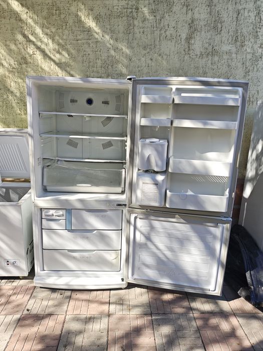 Холодильник Самсунг ноуфрост