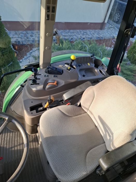 Tractor john deere 6115mc