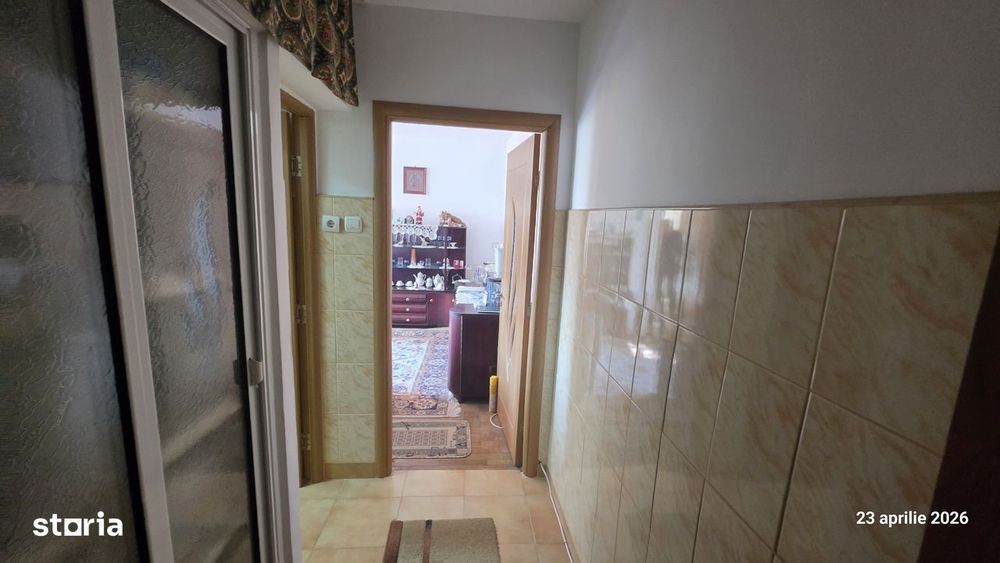 Apartament 2 camere, balcon, centrală pe gaz