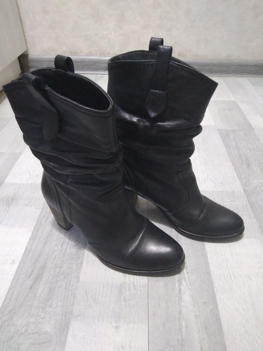 Продаются сапоги-ботфорты и полусапожки