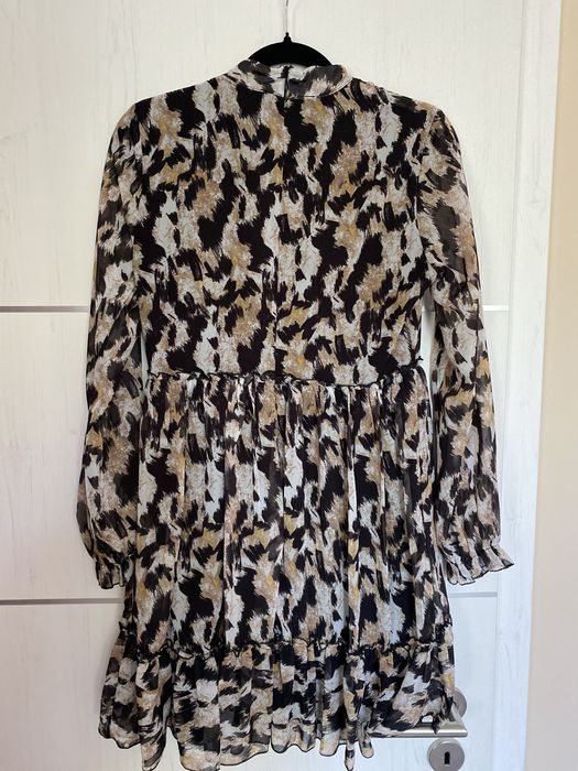 Ефирна дамска рокля